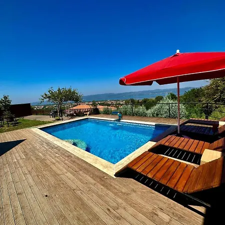 Black Wooden Bungalov * Sakarya (Marmara)