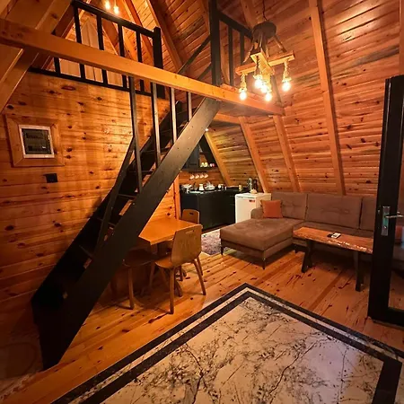 Black Wooden Bungalov * Sakarya (Marmara)