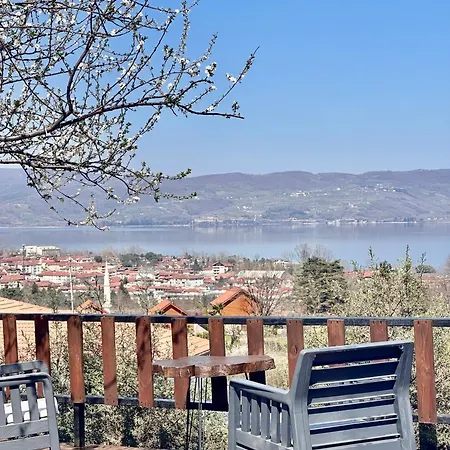 Black Wooden Bungalov * Sakarya (Marmara)